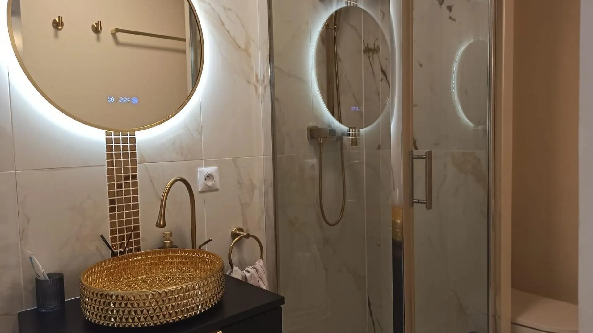 Elegant Avec Baignoire *